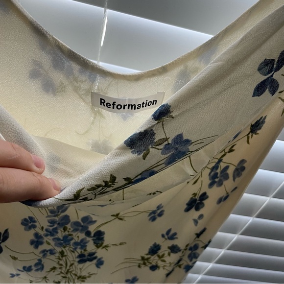 Reformation Emmeline Dress in Clarita - Picture 5 of 6